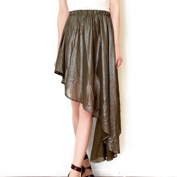 BEULAH STYLE Shiny Asymmetric Skirt Olive Bronze - Picture 1 of 8